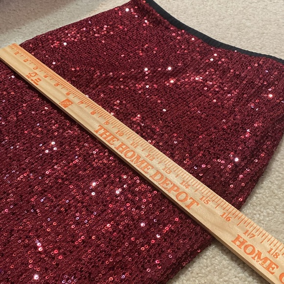 Festive glitter skirt - Picture 6 of 9